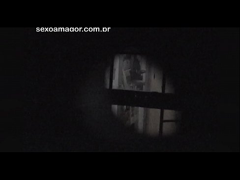 ❤️ Blondie bakal diam-diam videotaped dening tetanggan voyeur umpetaken konco bricks kothong ❌ Video jancok ing kita  ﹏